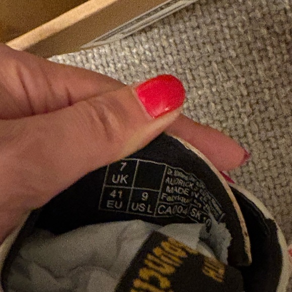 BNWT Dr. Martens Audrick 3 eye Shoes – Cobblestone Gray – Size 9 - Picture 15 of 15